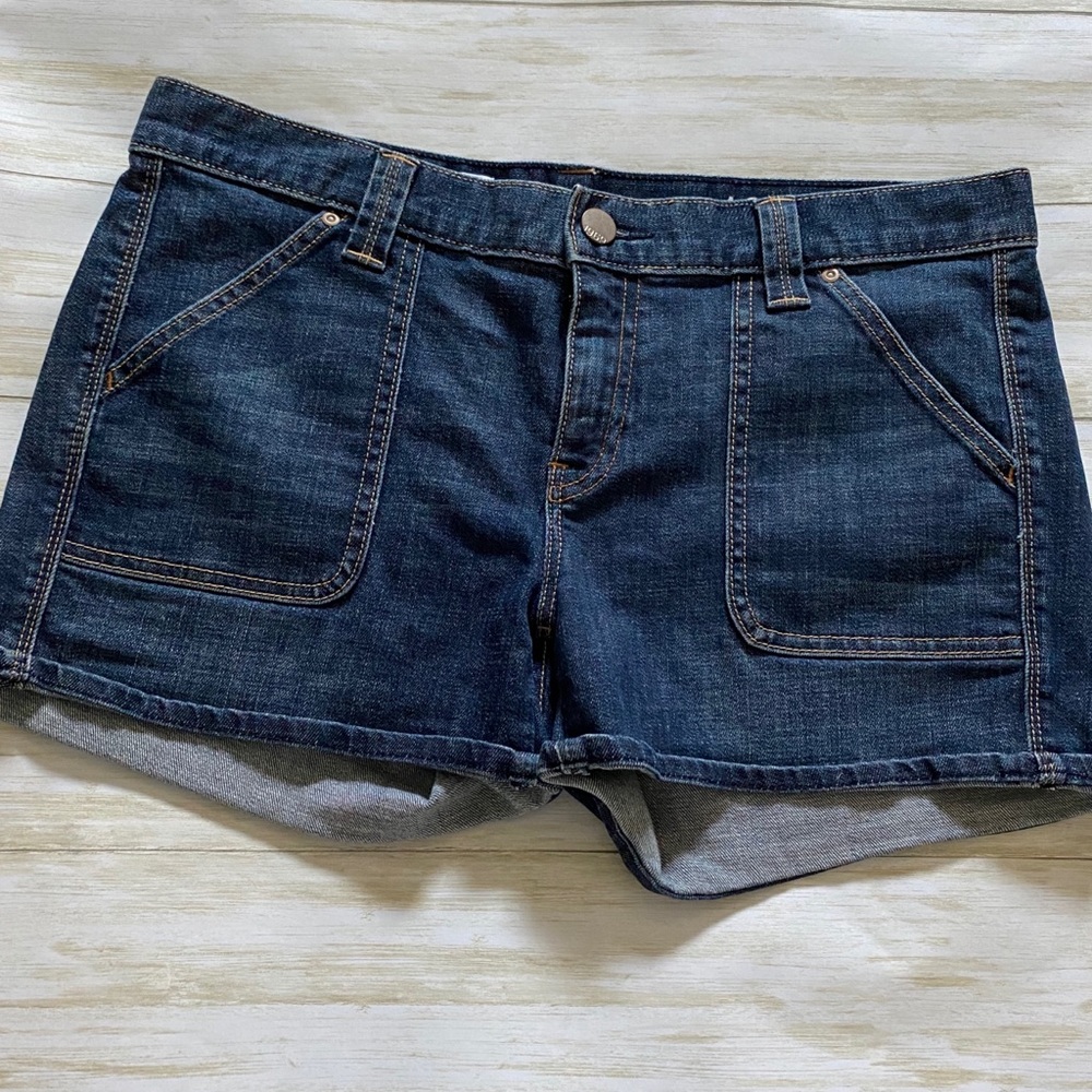 Summer denim shorts Women’s size 29 (8)